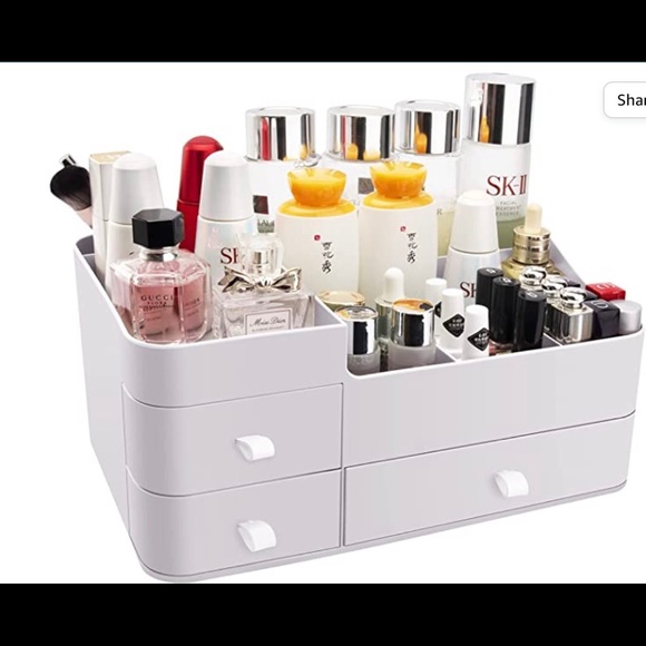 Makeup organizer - Picture 3 of 3